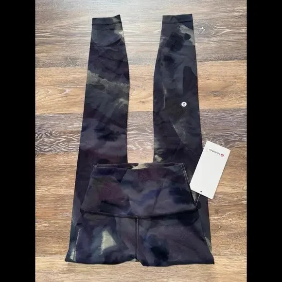 Lululemon Wunder Train High Rise 28” Ink Islands Burnside Multi Size 2 NWT - Picture 1 of 7